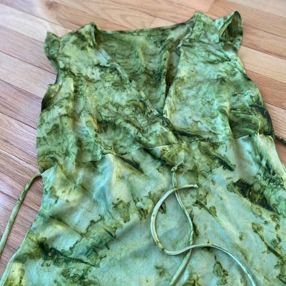 Super silky green blouse